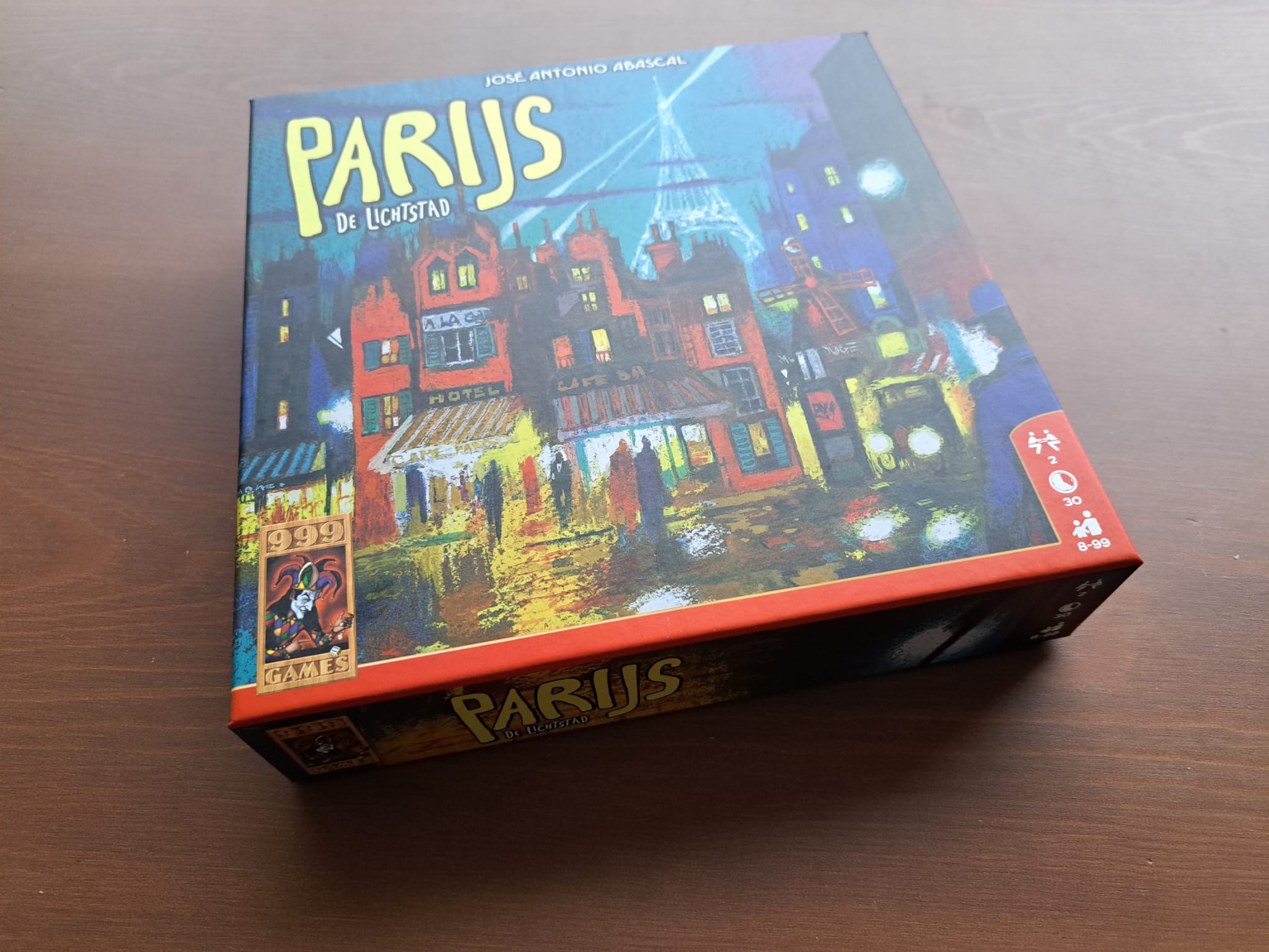 Parijs: De Lichtstad review: Geen Eifel mogelijk