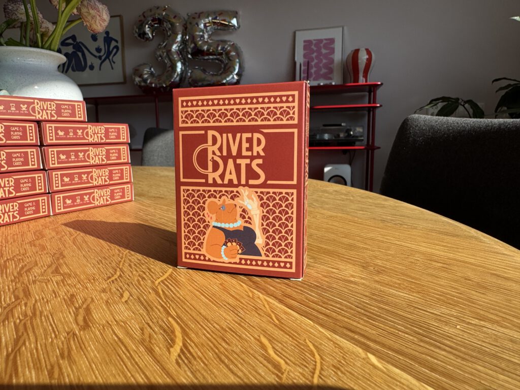 Het rode doosje van River Rats, met de leuke art van
Rixt Heerschop