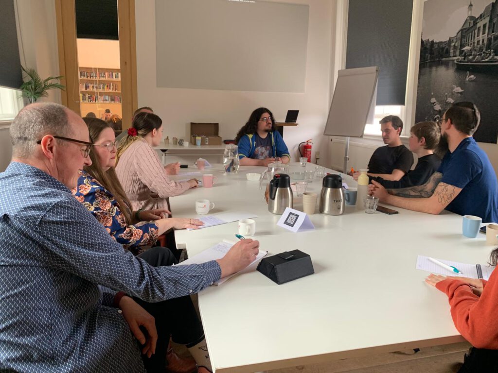 Na de presentatie over monsters en schurken deden we een sessie 0 als voorbeeld